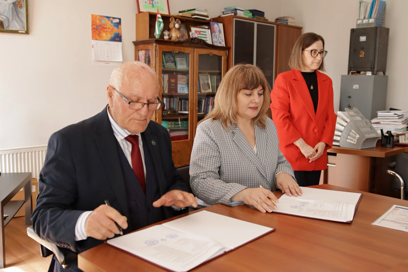 Сотрудничество между Псковской областной универсальной научной библиотекой имени В. Я. Курбатова и Национальной библиотекой Республики Абхазия им. И. Г. Папаскир