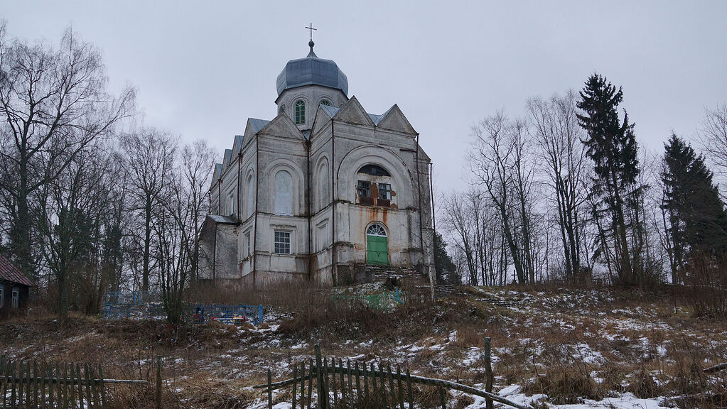 hram runovo