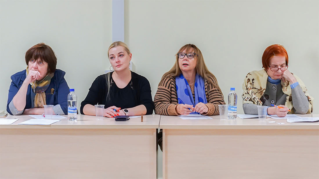 izumov151124-2.jpg