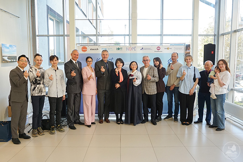 koreyapskov071025-4.jpg